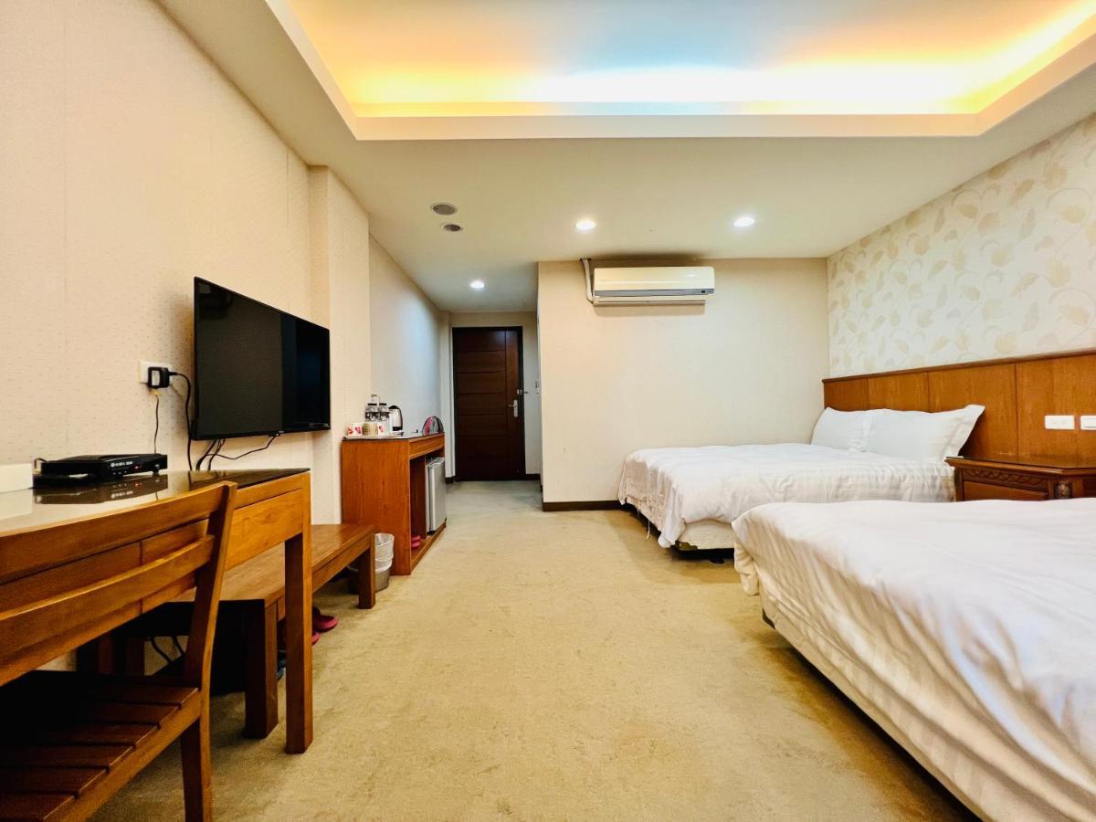 Mucha Boutique Hotel Yilan Extérieur photo