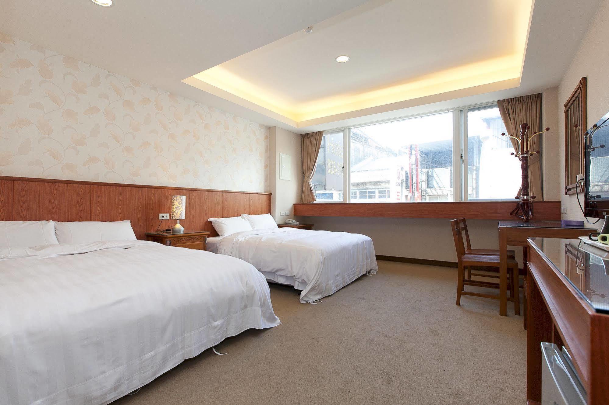 Mucha Boutique Hotel Yilan Extérieur photo